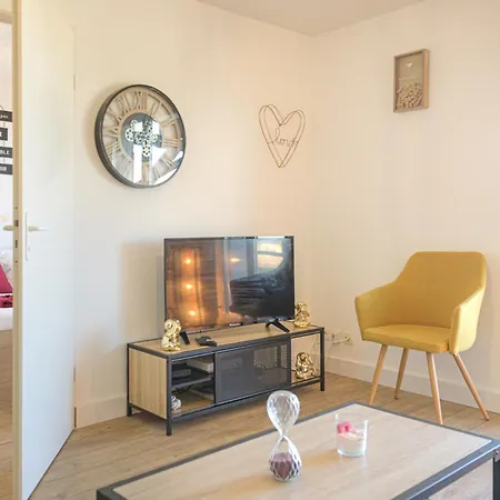 Апартаменты Magnifique T2 Renove Aux Vendanges *
