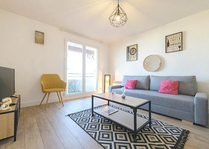 Magnifique T2 Rénové Aux Vendanges